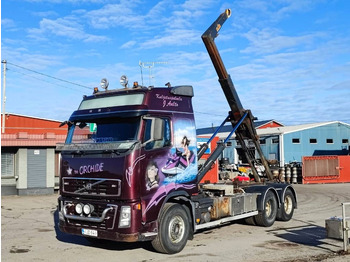 Camion ampliroll VOLVO FH16
