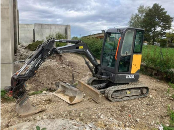 Mini pelle VOLVO ECR25D