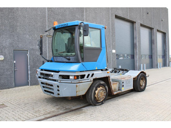 Tracteur portuaire Terberg RT222: photos 2 Tracteur portuaire Terberg RT222: photos 2