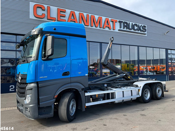 Camion ampliroll MERCEDES-BENZ Actros 2545
