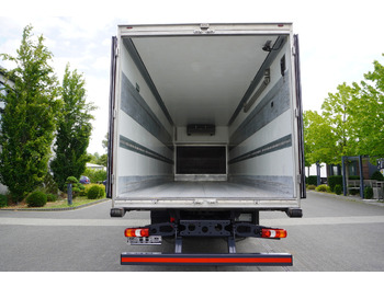 Camion frigorifique MERCEDES-BENZ Actros 1824 / Refrigerator 22 EPAL / Carrier Supra 850 / Sleeping cabin: photos 5 Camion frigorifique MERCEDES-BENZ Actros 1824 / Refrigerator 22 EPAL / Carrier Supra 850 / Sleeping cabin: photos 5