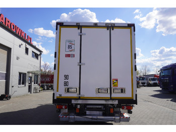 Camion frigorifique RENAULT D12 / Lamberet refrigerated truck / Dhollandia tail lift 1500 kg / 130 thousand km !!: photos 4 Camion frigorifique RENAULT D12 / Lamberet refrigerated truck / Dhollandia tail lift 1500 kg / 130 thousand km !!: photos 4