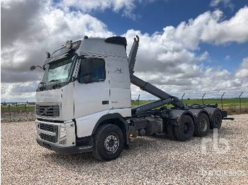 Camion ampliroll VOLVO FH