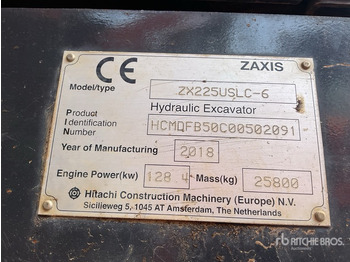 Pelle sur chenille HITACHI ZX225USLC-6