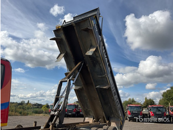 Camion benne 2018 Scania P410 8x4 Twin-Steer Tri/A Dump Truck: photos 5