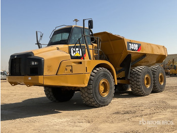 Tombereau articulé CATERPILLAR 740B