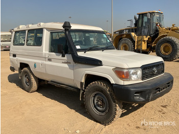 SUV TOYOTA Land Cruiser