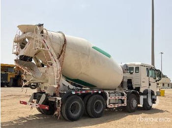 Camion malaxeur CNHTC HOWO TX340 8x4 Twin-Steer: photos 3