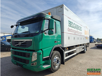 Camion bétaillère VOLVO FM 330