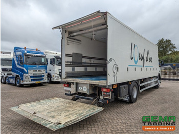 Crédit-bail Volvo FM330 4x2 Daycab Euro5 KuikenBak 8.2m + Webasto Heater + Dhollandia 2000KG (V799) Volvo FM330 4x2 Daycab Euro5 KuikenBak 8.2m + Webasto Heater + Dhollandia 2000KG (V799): photos 2