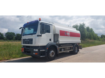 Camion citerne MAN