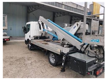 Camion avec nacelle MULTITEL