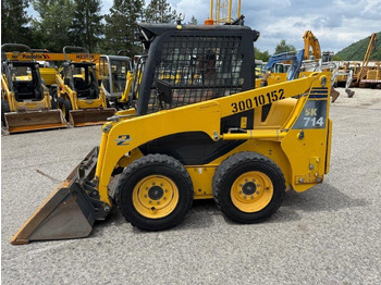Mini chargeuse KOMATSU SK714