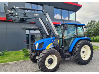 Tracteur agricole NEW HOLLAND T5000