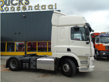 Tracteur routier DAF CF 400: photos 3