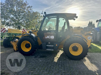 Chariot télescopique JCB