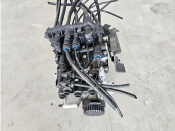 Valve de frein SCANIA APS AIR DRYIER VALVE / 2608040 / WORLDWIDE DELIVERY: photos 4