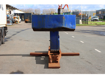 Engins de chantier *Gooseneck CG25: photos 3