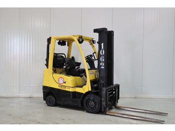 Chariot élévateur à gaz HYSTER