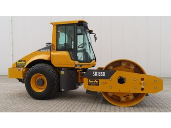 Compacteur à pieds de mouton/ Monocylindre VOLVO SD135B