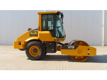 Compacteur à pieds de mouton/ Monocylindre VOLVO SD75B