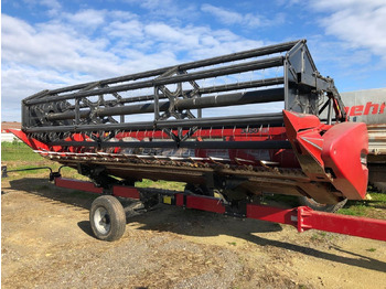 Moissoneuse CASE IH