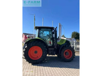 Tracteur agricole CLAAS Arion 550