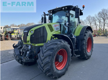Tracteur agricole CLAAS Axion 830