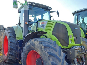 Tracteur agricole CLAAS Axion 840