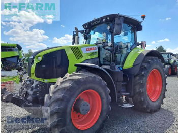 Tracteur agricole CLAAS Axion 870