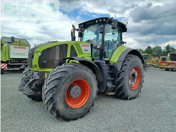 Tracteur agricole CLAAS Axion 940