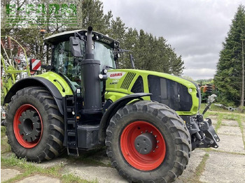 Tracteur agricole CLAAS Axion 920