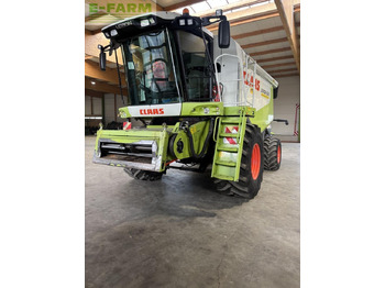 Moissonneuse-batteuse CLAAS Lexion