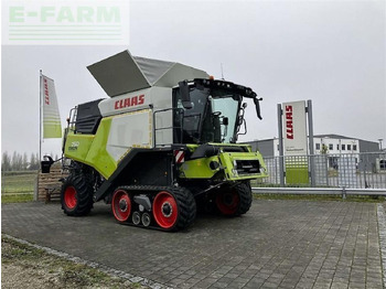 Moissonneuse-batteuse CLAAS