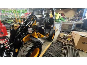 Mini pelle JCB 403 agri smart power: photos 5 Mini pelle JCB 403 agri smart power: photos 5