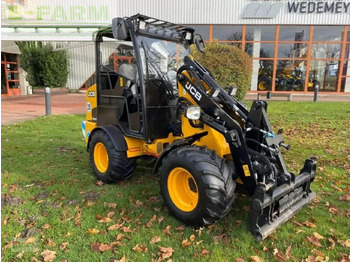 Mini pelle JCB 403