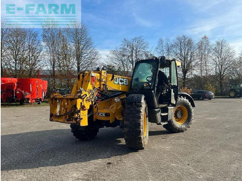 Chariot télescopique JCB
