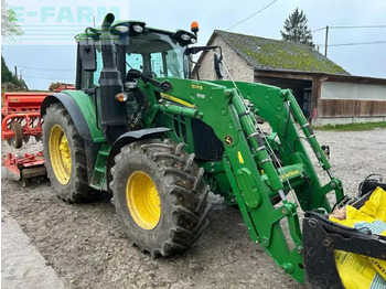 Tracteur agricole JOHN DEERE 6110M
