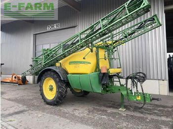 Pulvérisateur traîné JOHN DEERE