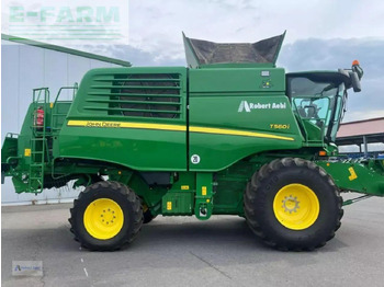 Moissonneuse-batteuse JOHN DEERE T560