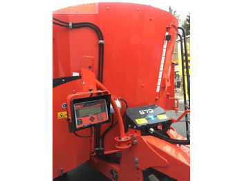 Matériel d'élevage Kuhn euromix 870: photos 4