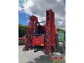 Pulvérisateur traîné KVERNELAND