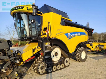 Moissonneuse-batteuse NEW HOLLAND CX series