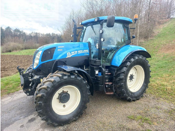 Tracteur agricole NEW HOLLAND T7