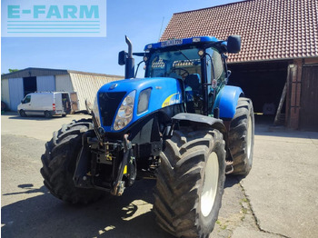 Tracteur agricole NEW HOLLAND T7000