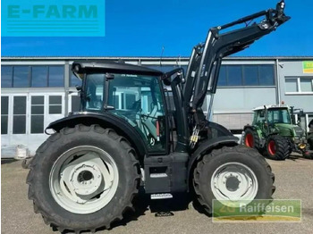 Tracteur agricole VALTRA