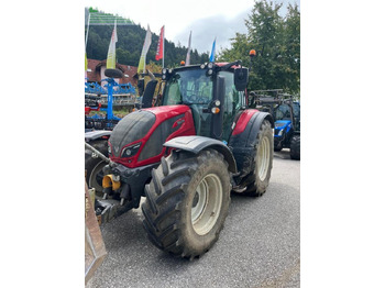 Tracteur agricole VALTRA N154