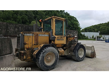 Chargeuse CHARGEUR SUR PNEUS VOLVO L50D - 2003 / 4066 HEURES: photos 4