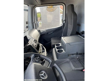 Camion Mercedes Atego 2017 Boite automatique: photos 3