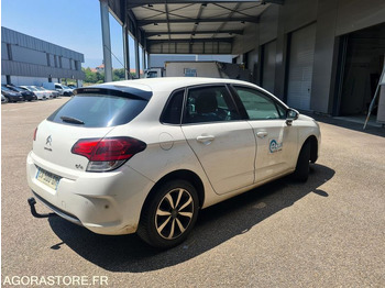 Voiture Citroën C4 EV-500-GR - véhicule non roulant: photos 2